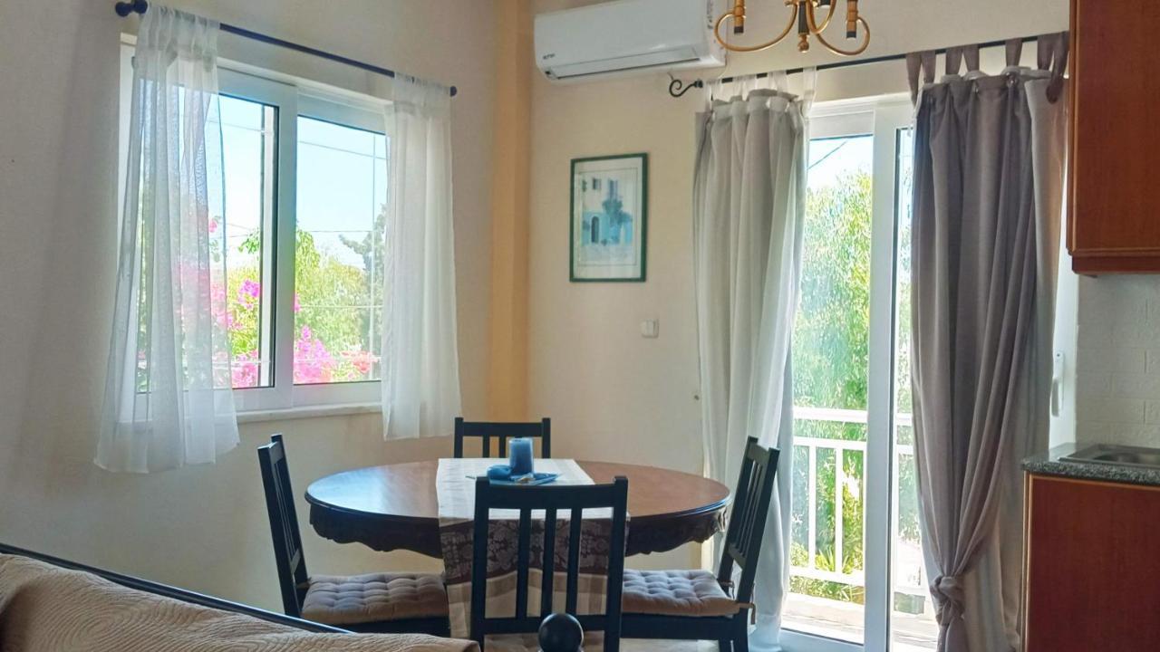 Апартаменти Marilen Livadia  Номер фото